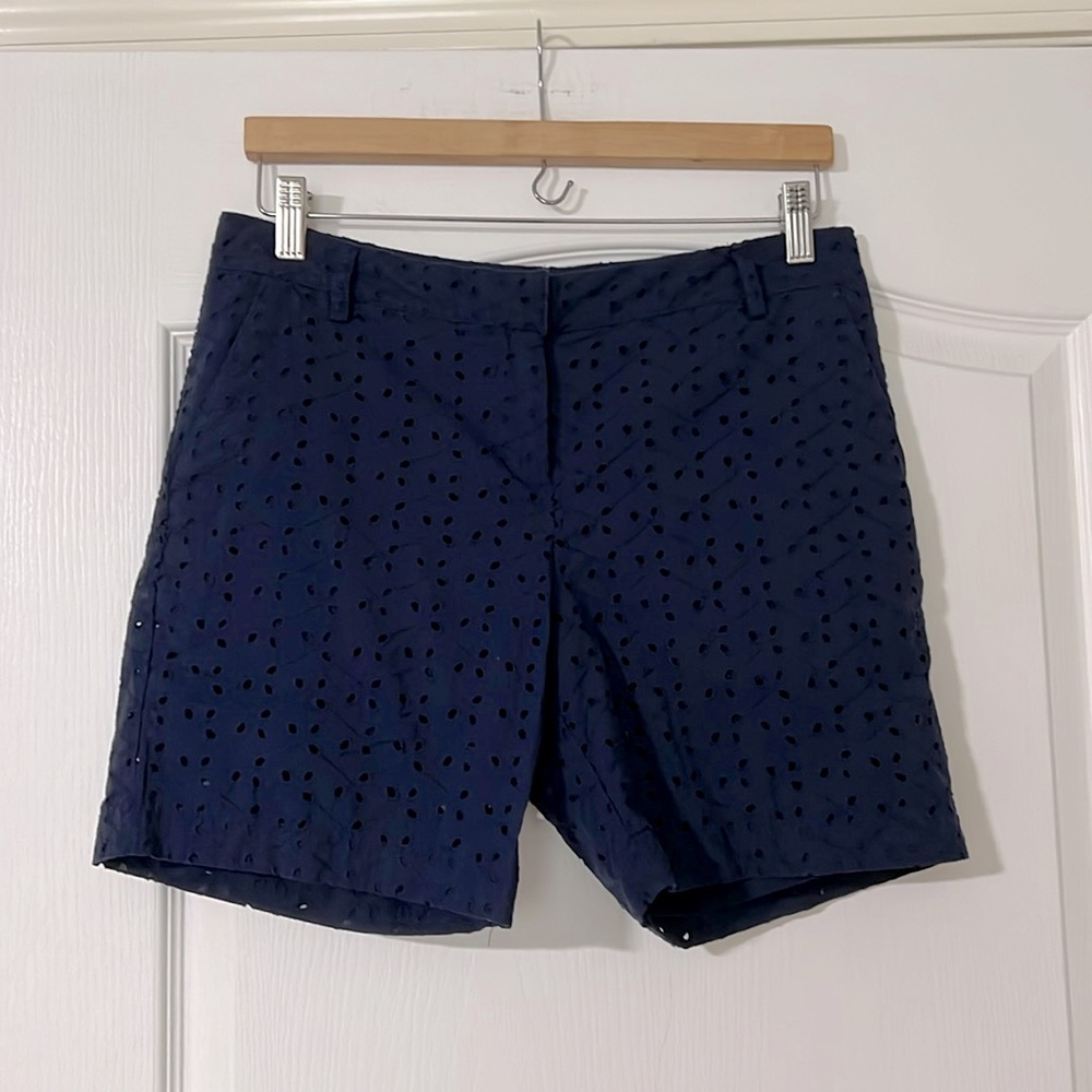 Izod Navy Eyelet Lace Shorts Size 4